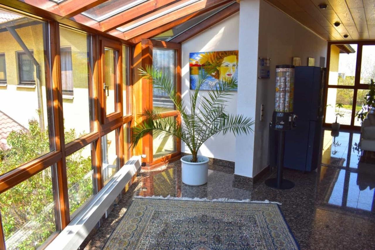 Hotel Und Restaurant Nehrener Hof المظهر الخارجي الصورة