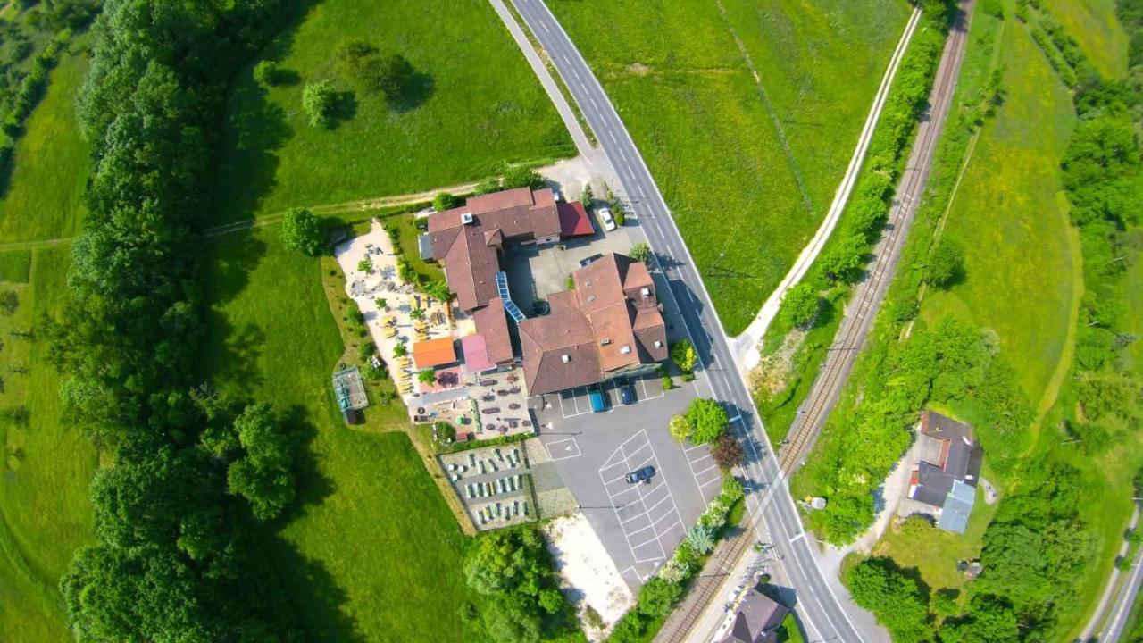 Hotel Und Restaurant Nehrener Hof المظهر الخارجي الصورة